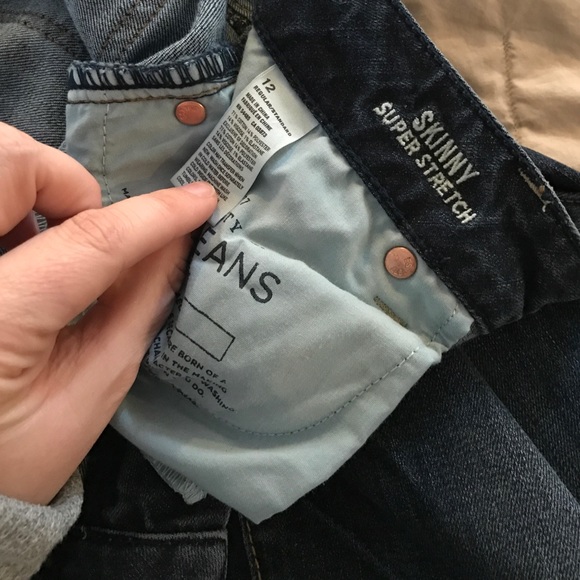 American eagle jeans