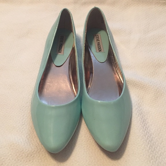 Tiffany Blue Steve Madden Flats