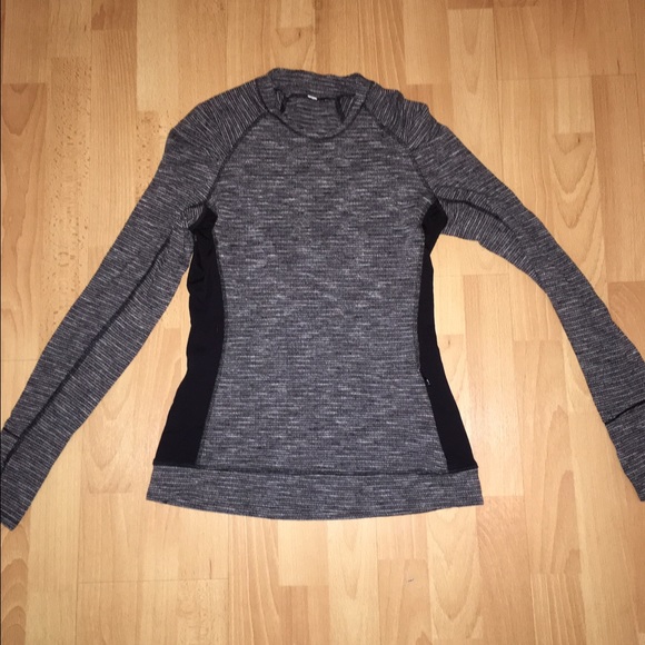 Lululemon fitted long sleeve