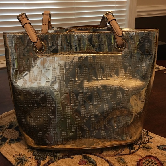 Micheal Kira Tote