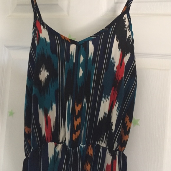 Patterned jumpsuit - Picture 3 of 4