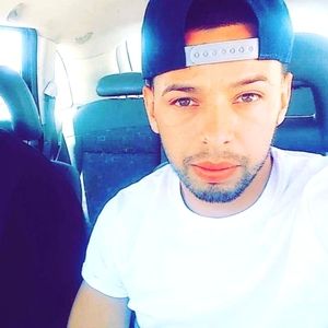 Meet your Posher, Enrique