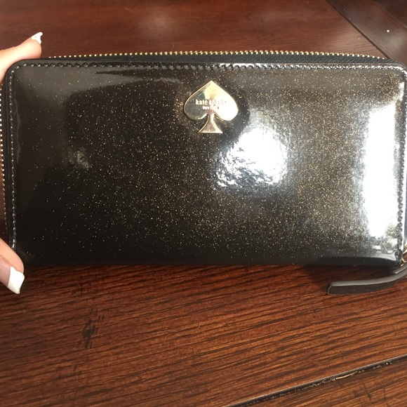 Glitter Kate Spade Zippy Wallet