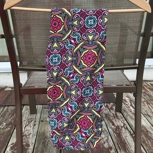 BNWT LulaRoe Celtic knots!