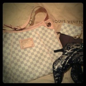 LOUIS VUITTON -GALLIERA DAMIER AZUR PM