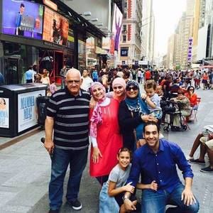 Meet your Posher, Laila