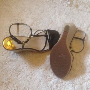 Michael kors sandals never worn