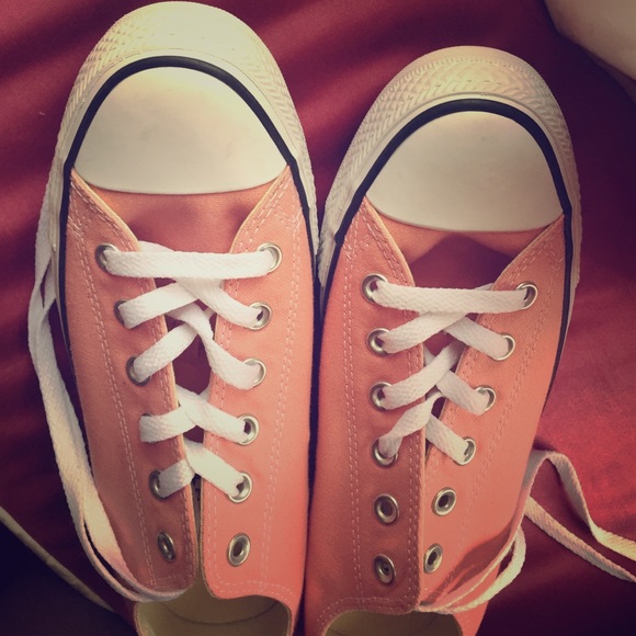 Coral converse