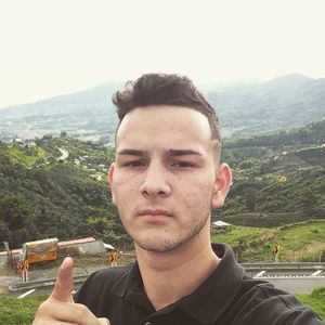 Meet your Posher, Simon