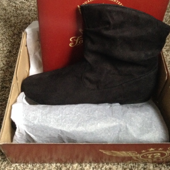 Faded Glory Size 11 Dress Shoes