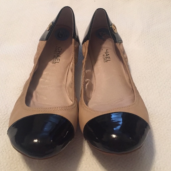 Black and Nude Michael Kors Flats