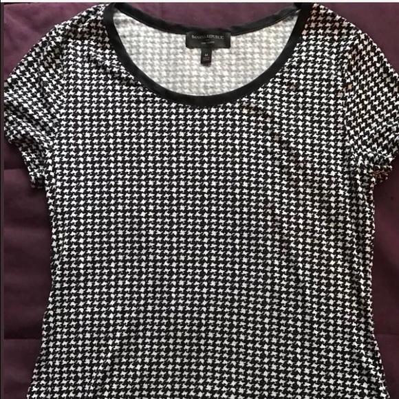 Banana Republic Black and White Top