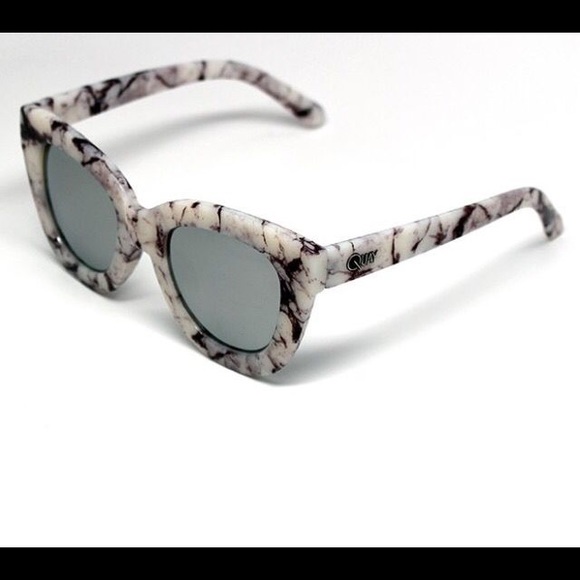 QUAY sugar & spice sunglasses