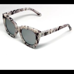 QUAY sugar & spice sunglasses
