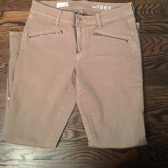 Tan Skinny jeans