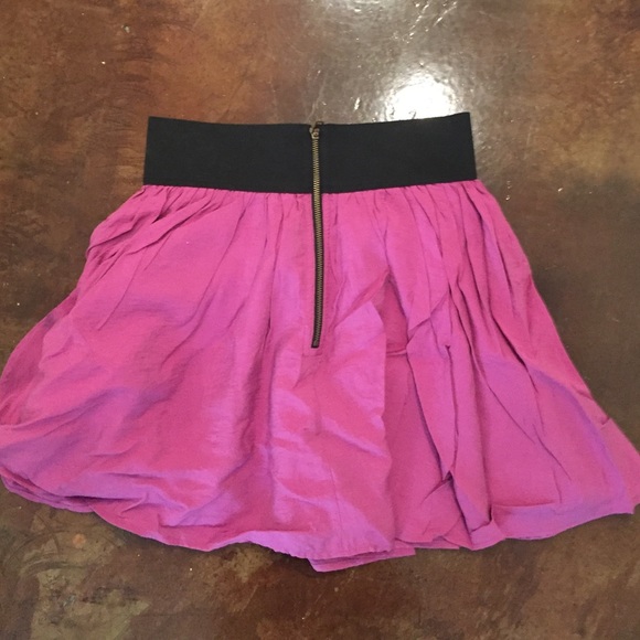 Le Rok miniskirt - Picture 2 of 2