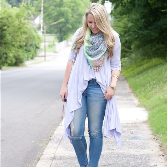 SOLD!!! Uneven hem light purple tee