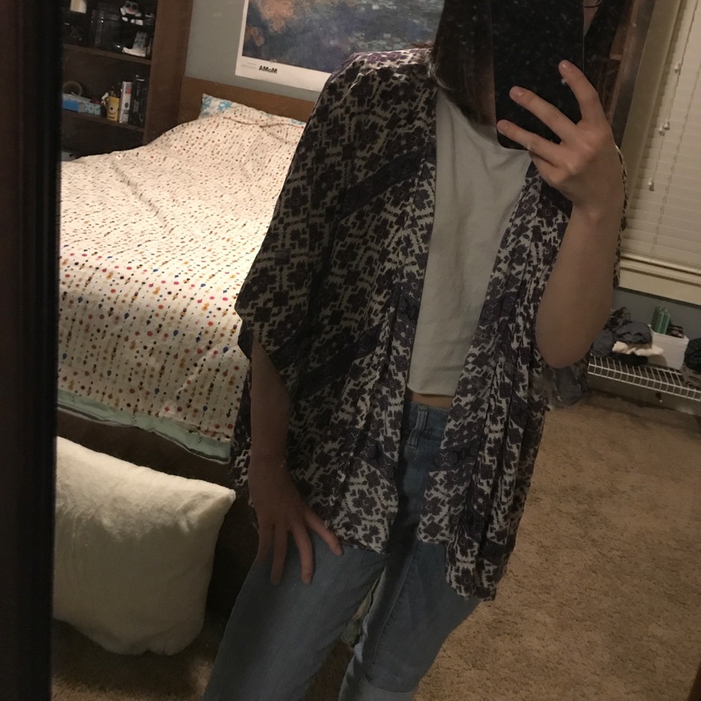 Brandy Melville Kimono