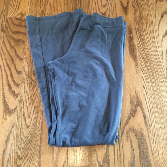 Victoria's Secret Pants - Gray Victoria's Secret yoga pants Victoria's Secret Pants - Gray Victoria's Secret yoga pants