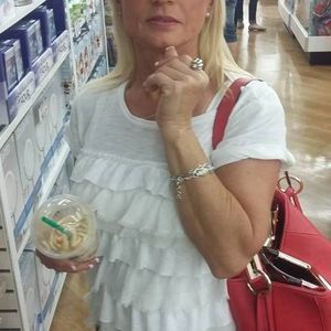 Meet your Posher, Cathy