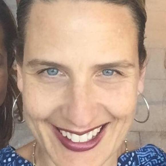 Meet your Posher, Jennifer