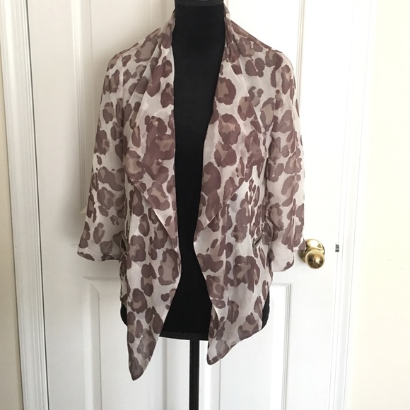 Chico's blazer size 0