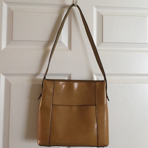 Purse - Picture 1 of 2