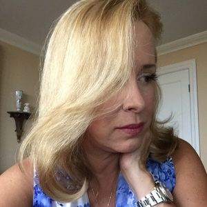 Meet your Posher, Marcia