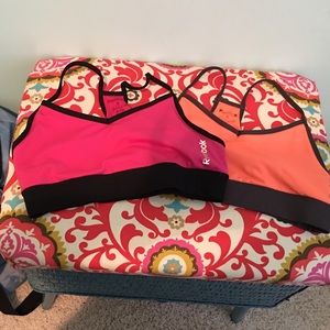 Women's reebok sports bras size small