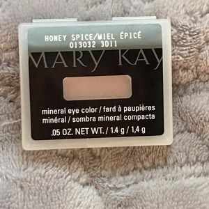 MK eyeshadow