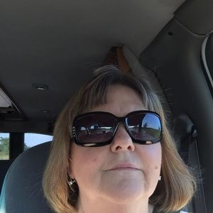 Meet your Posher, Debbie armstrong