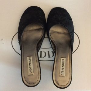 Steve Madden black heels