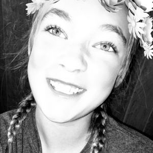 Meet your Posher, Leann