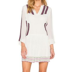 SOLD Chloe Oliver Cream Pleated Dress Small