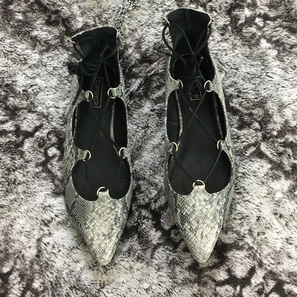 Lace up Snakeskin flats size 9!