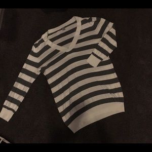 Absolutely adorable gray V neck Loft sweater.