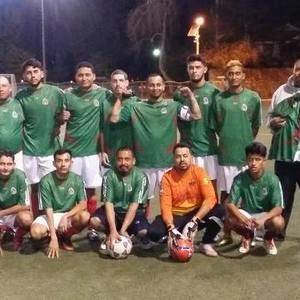 Meet your Posher, Cesar edgardo