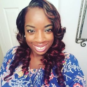 Meet your Posher, Crystal