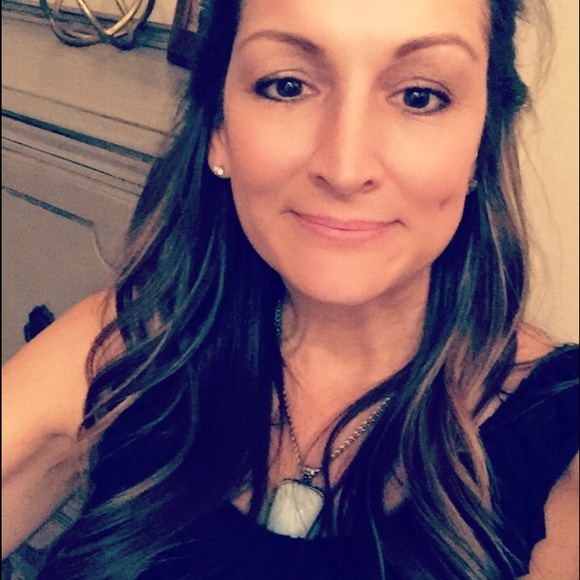 Meet your Posher, Diana