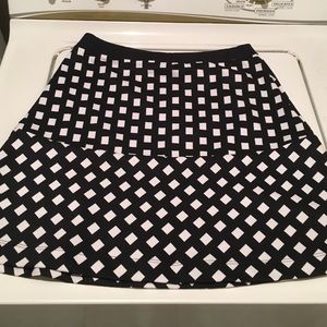 NWOT Michael Kors navy blue and white skirt