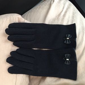 Winter gloves