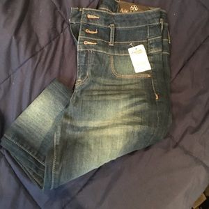NWT Charlotte Russe high wasted jeans