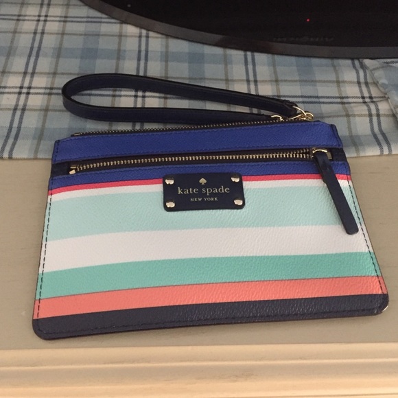 Kate spade wristlet