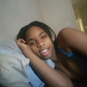 Meet your Posher, Curtisha