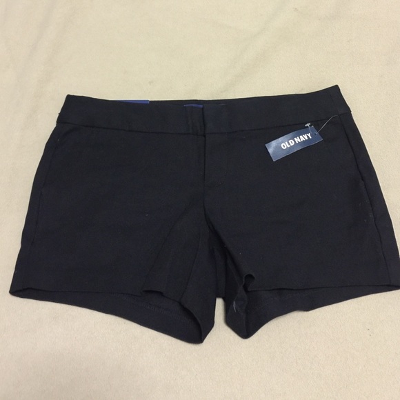 Old navy shorts - Picture 1 of 4