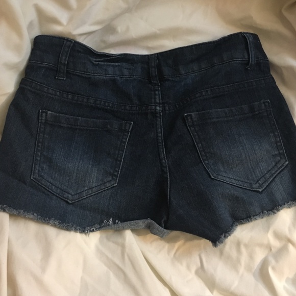 Forever 21 Denim Shorts - Picture 2 of 4