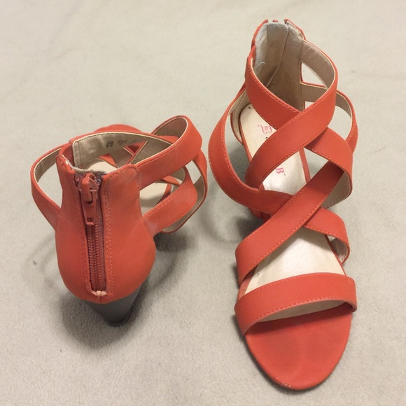 Burnt orange sandals - Picture 3 of 4
