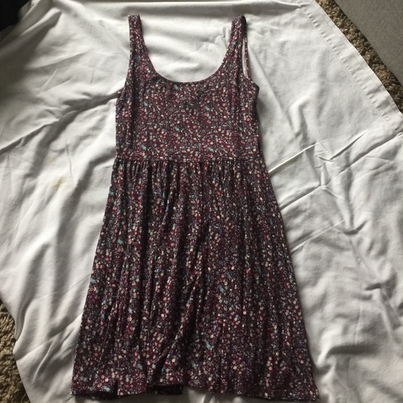 American Eagle casual dress.