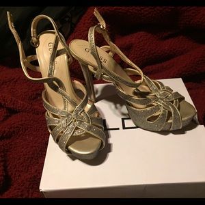 GUESS Heels