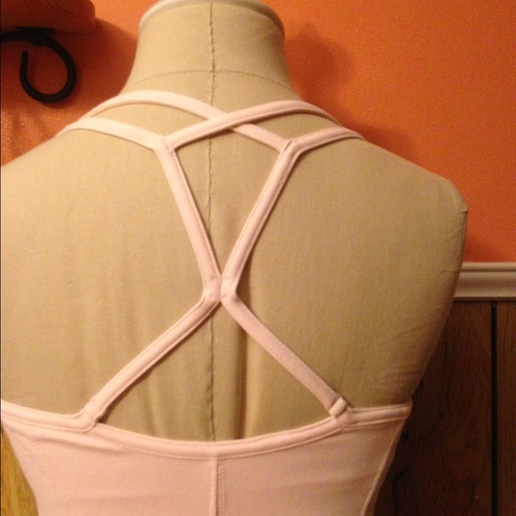Athleta top🔴 - Picture 4 of 4